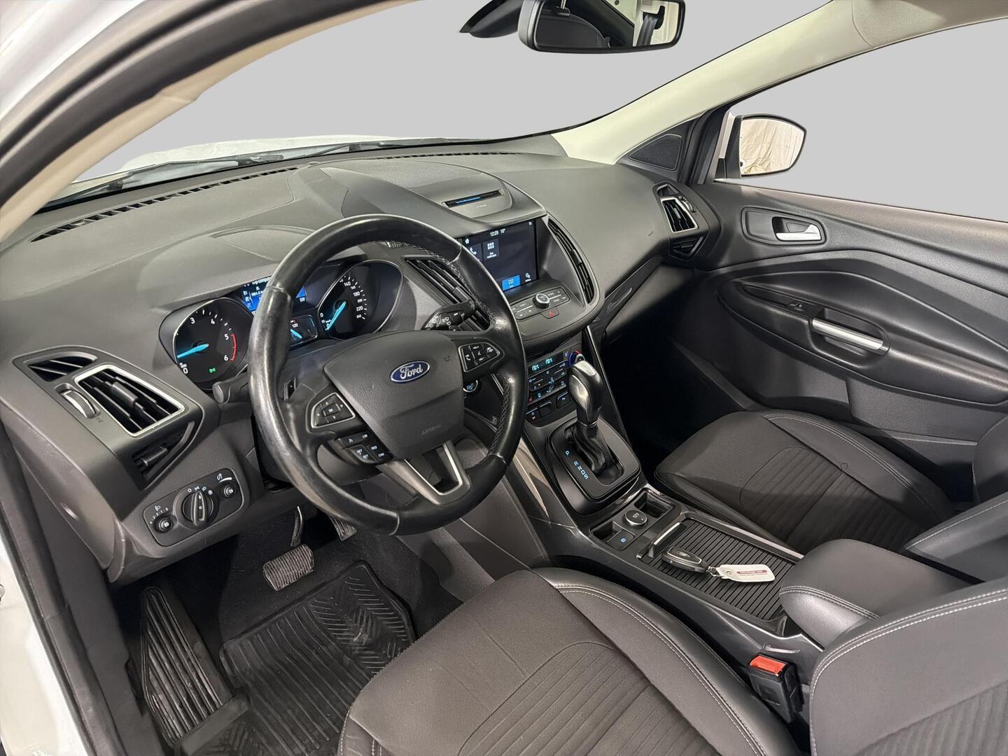 FORD Kuga 2017
