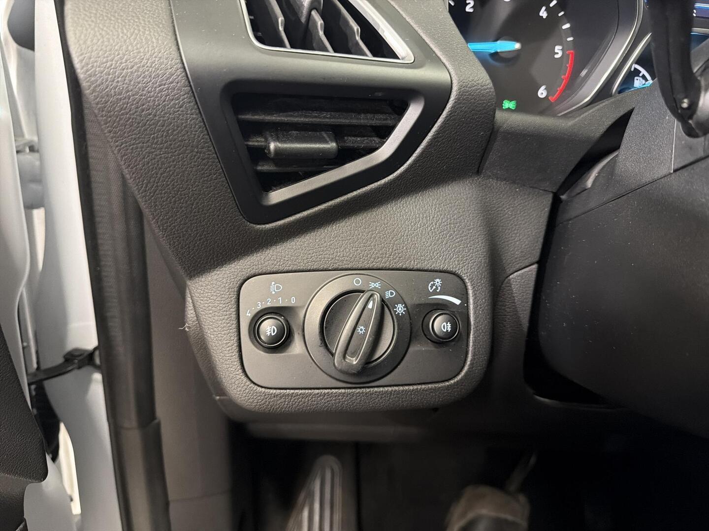 FORD Kuga 2017