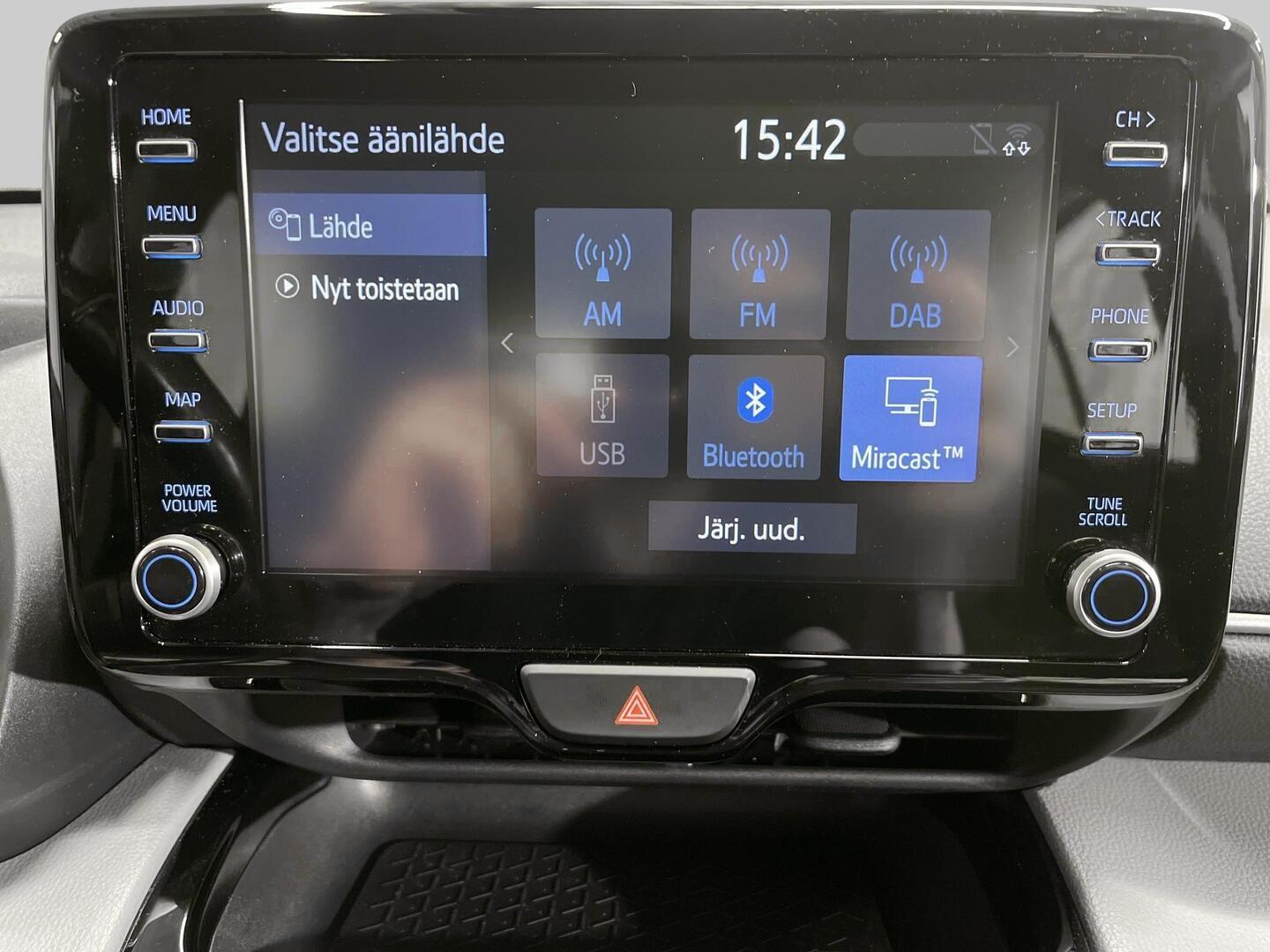 TOYOTA Yaris Cross 2022