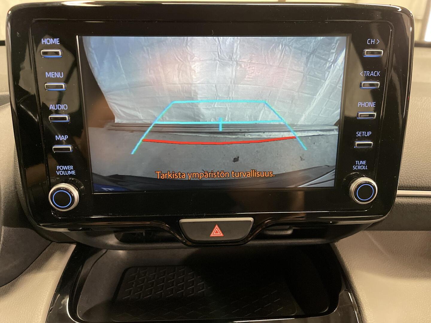 TOYOTA Yaris Cross 2022
