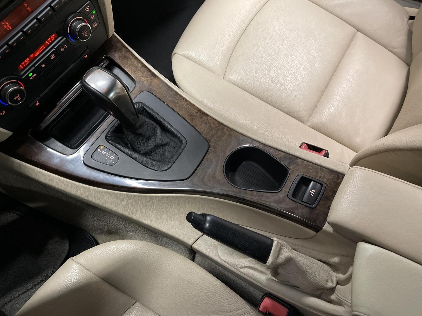 BMW 325 2007