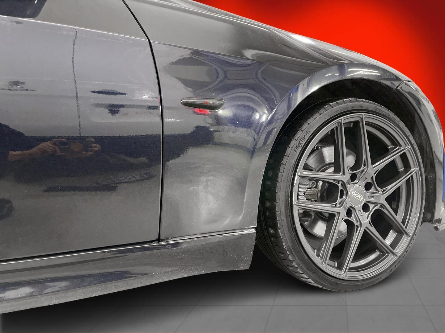 BMW 325 2007