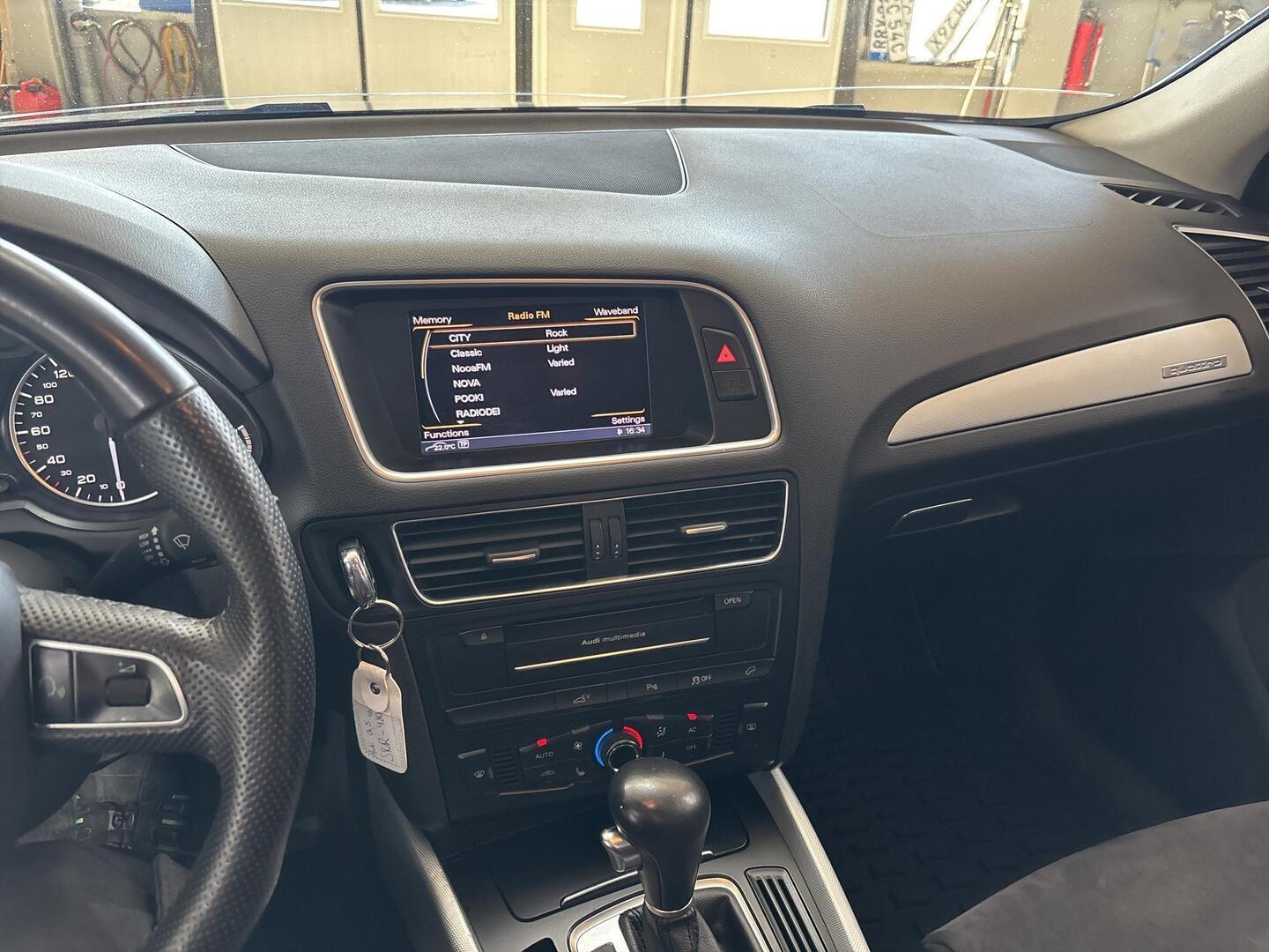 AUDI Q5 2012