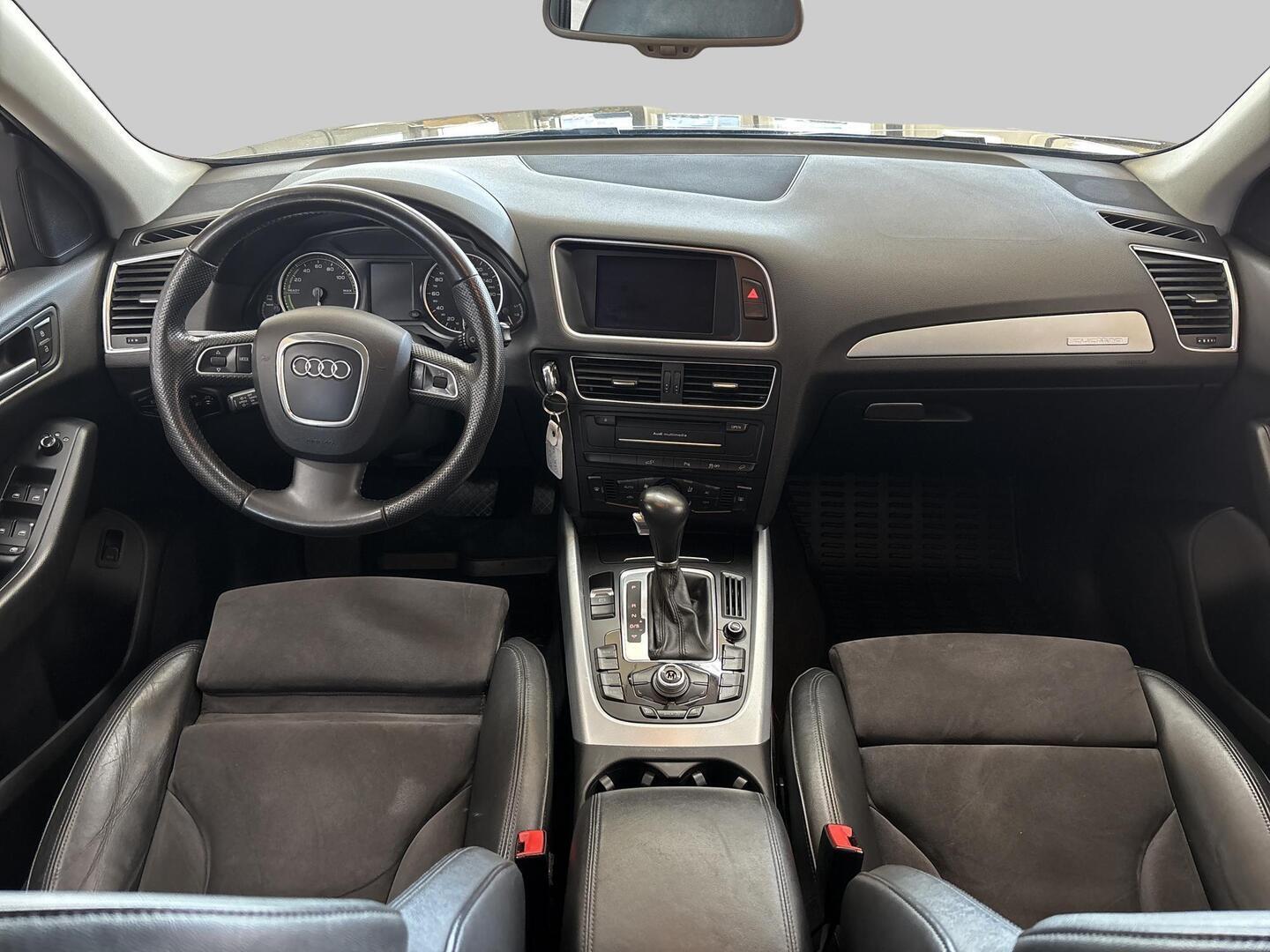 AUDI Q5 2012