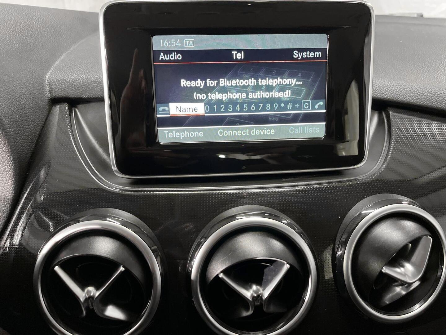 MERCEDES-BENZ B 2013
