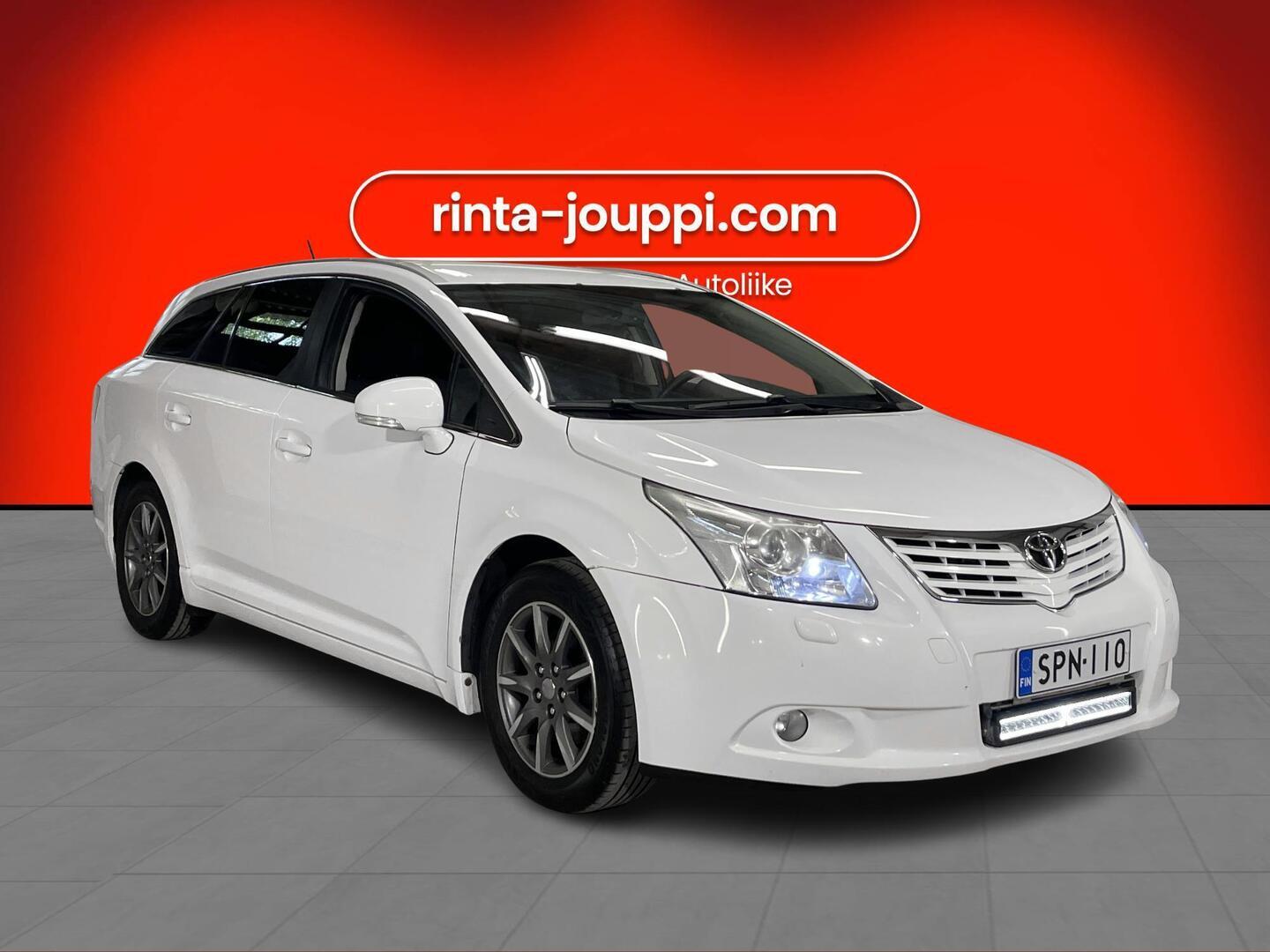 TOYOTA Avensis 2011