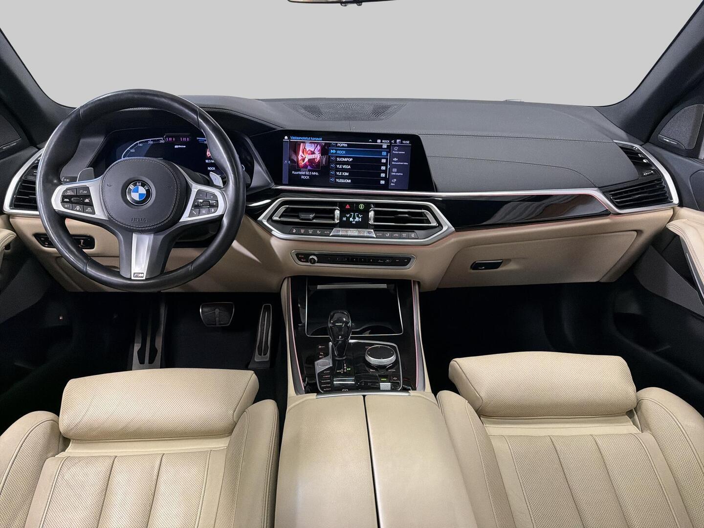 BMW X5 2021