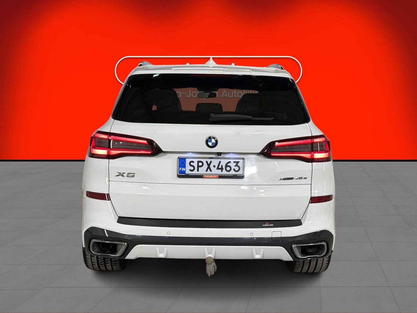 BMW X5 2021