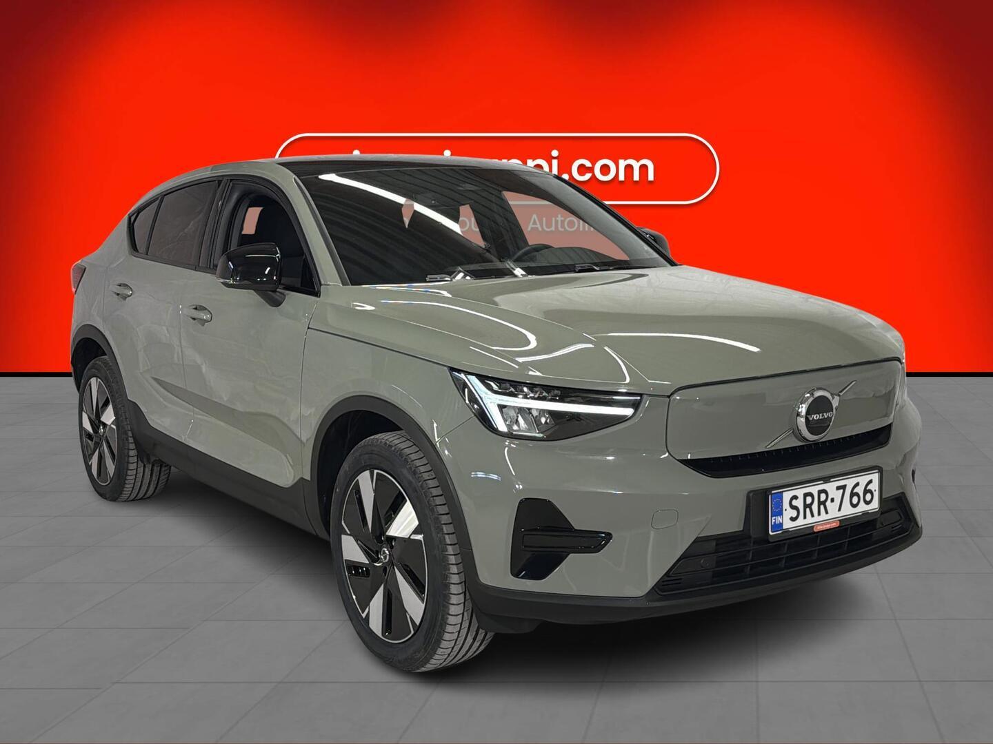 VOLVO C40 2024