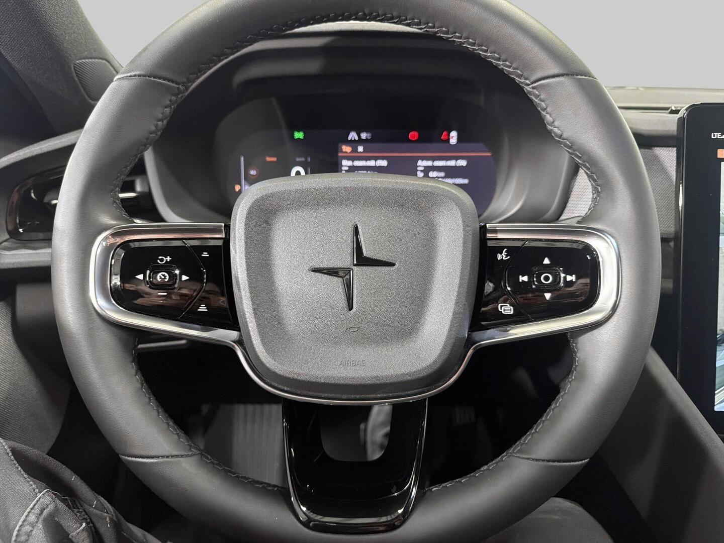 POLESTAR 2 2022
