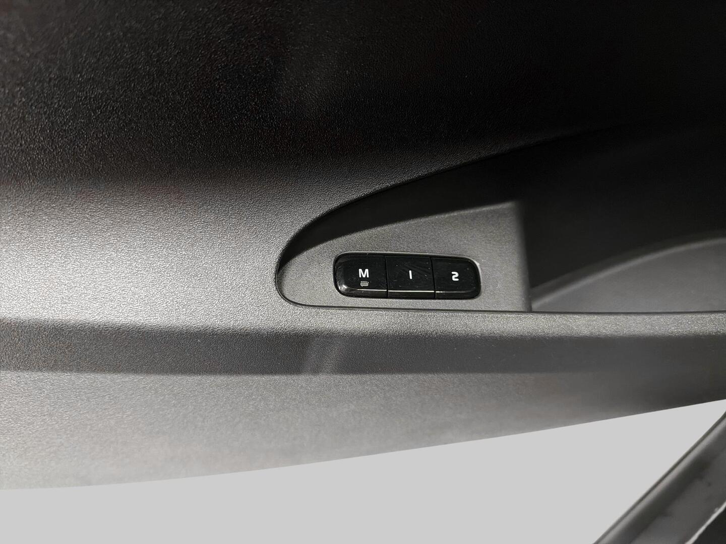 POLESTAR 2 2022