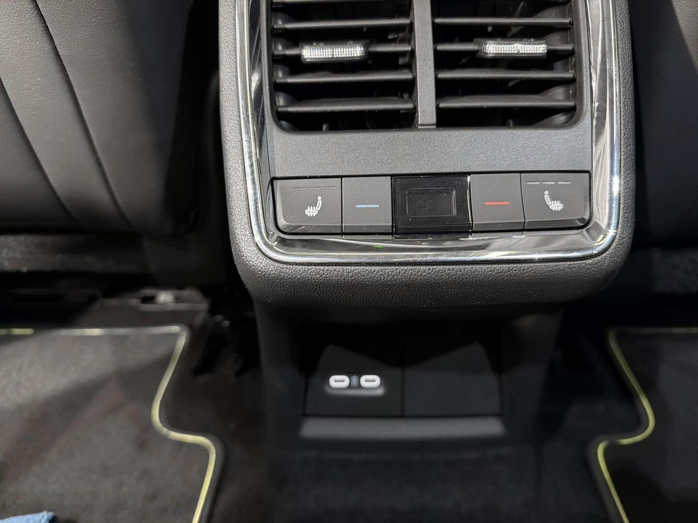 SKODA ENYAQ 2023