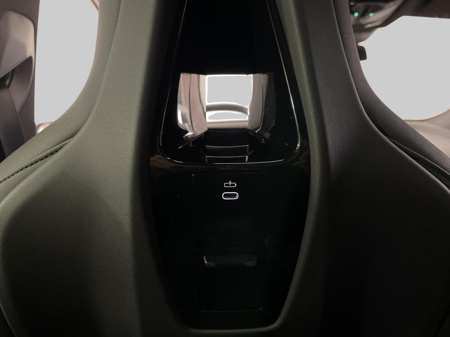 BMW IX 2023