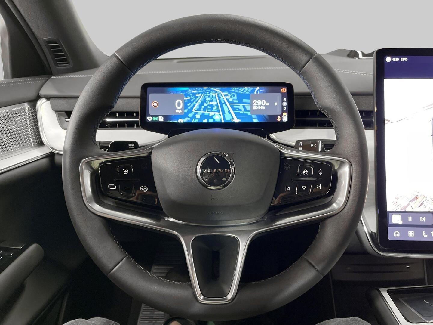 VOLVO EX90 2025
