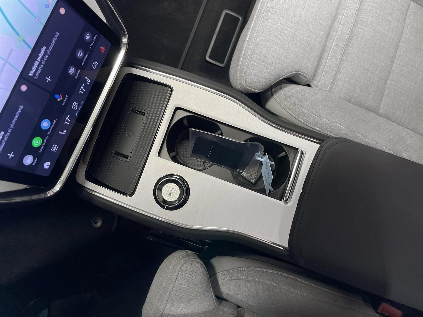 VOLVO EX90 2025