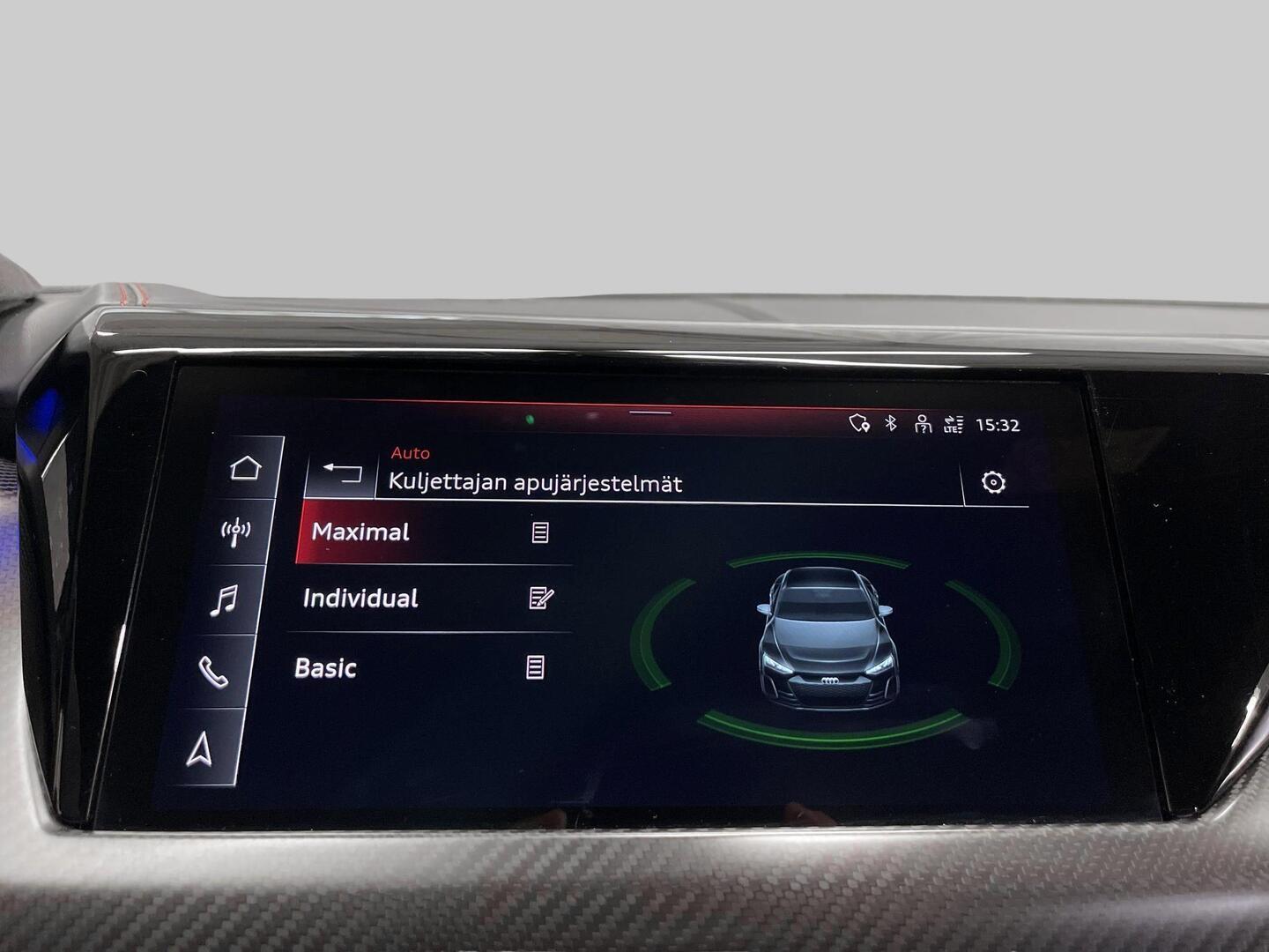 AUDI E-TRON GT RS 2022