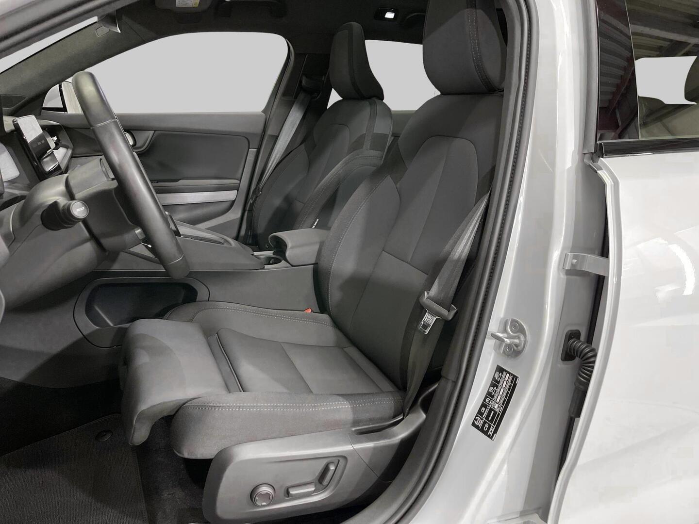 POLESTAR 2 2023