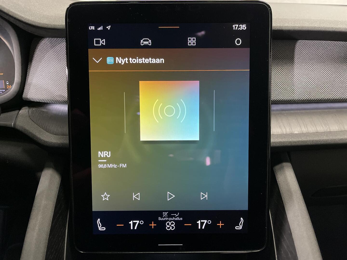 POLESTAR 2 2023