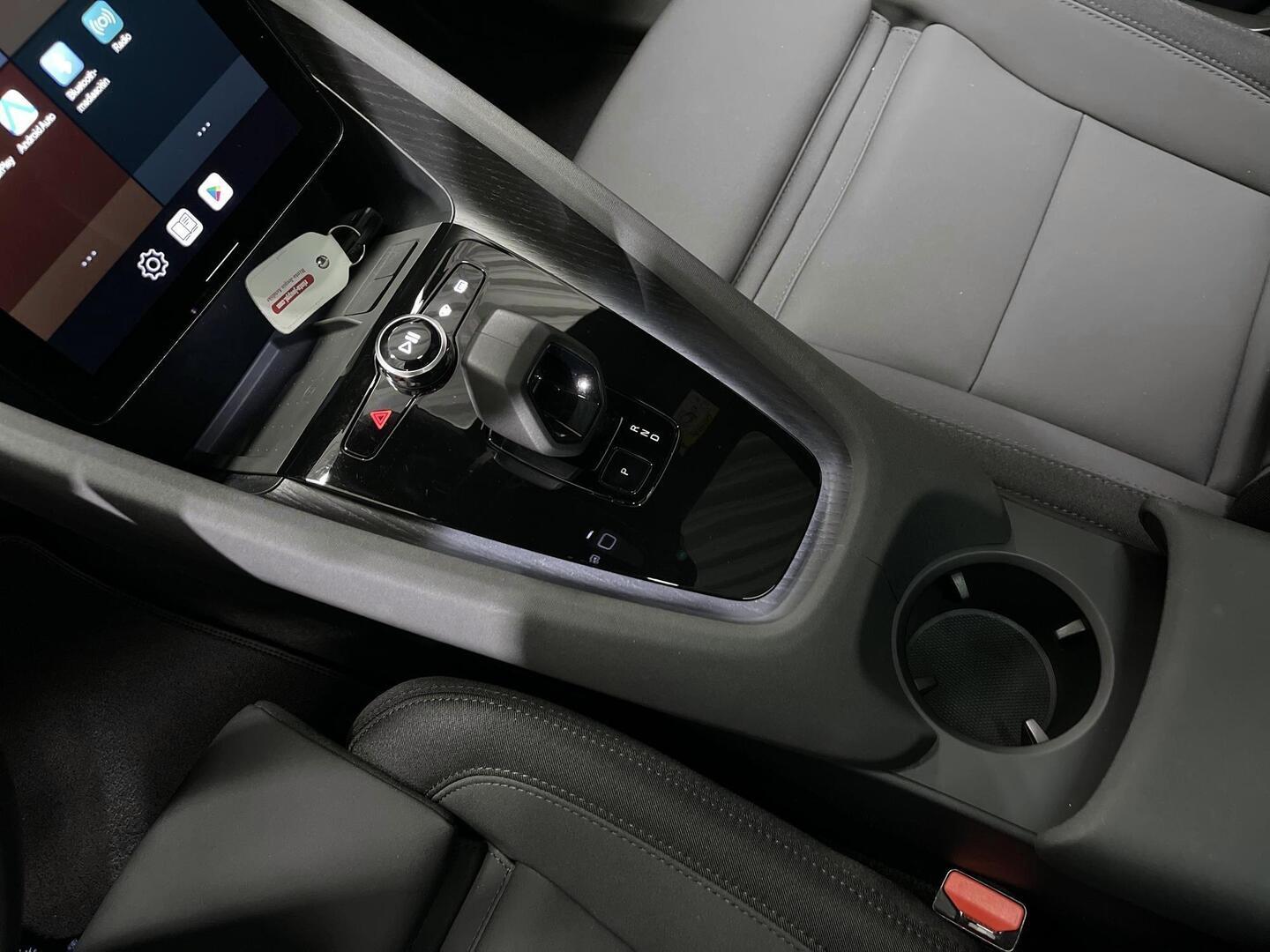 POLESTAR 2 2023