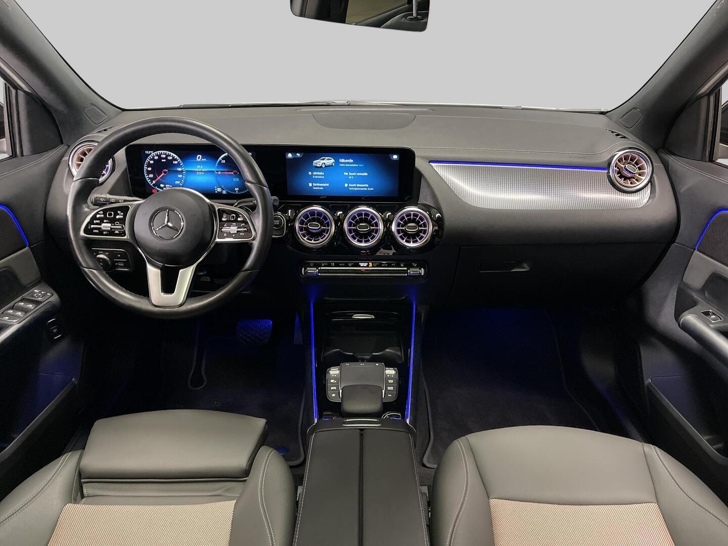 MERCEDES-BENZ EQA 2023