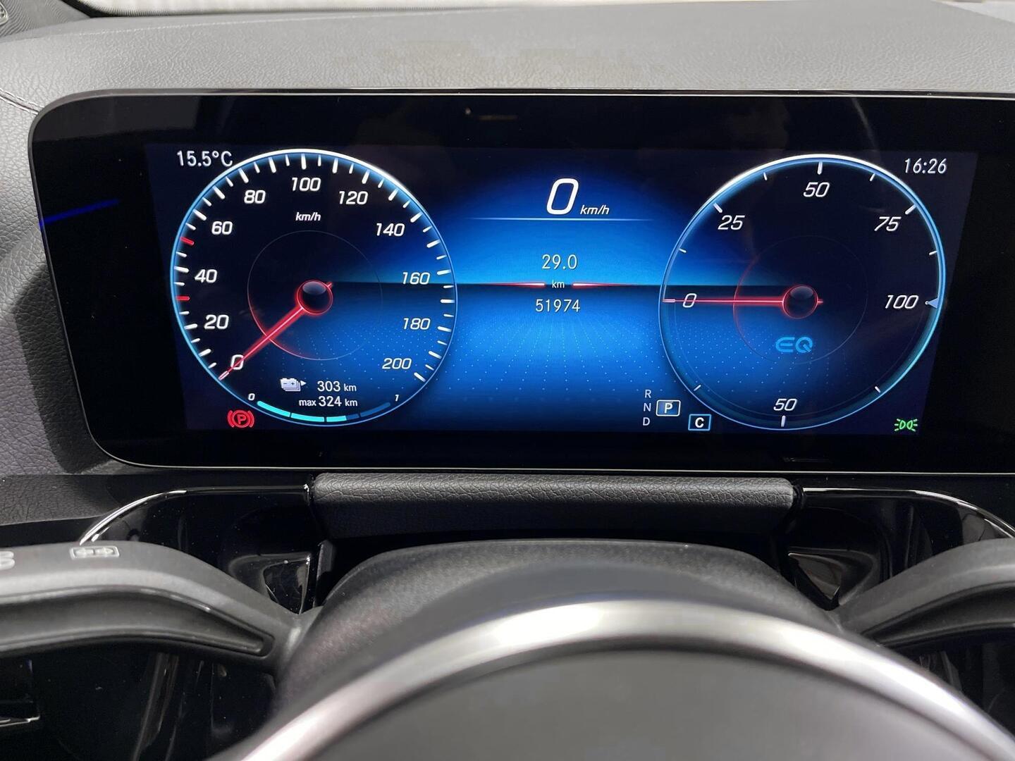 MERCEDES-BENZ EQA 2023