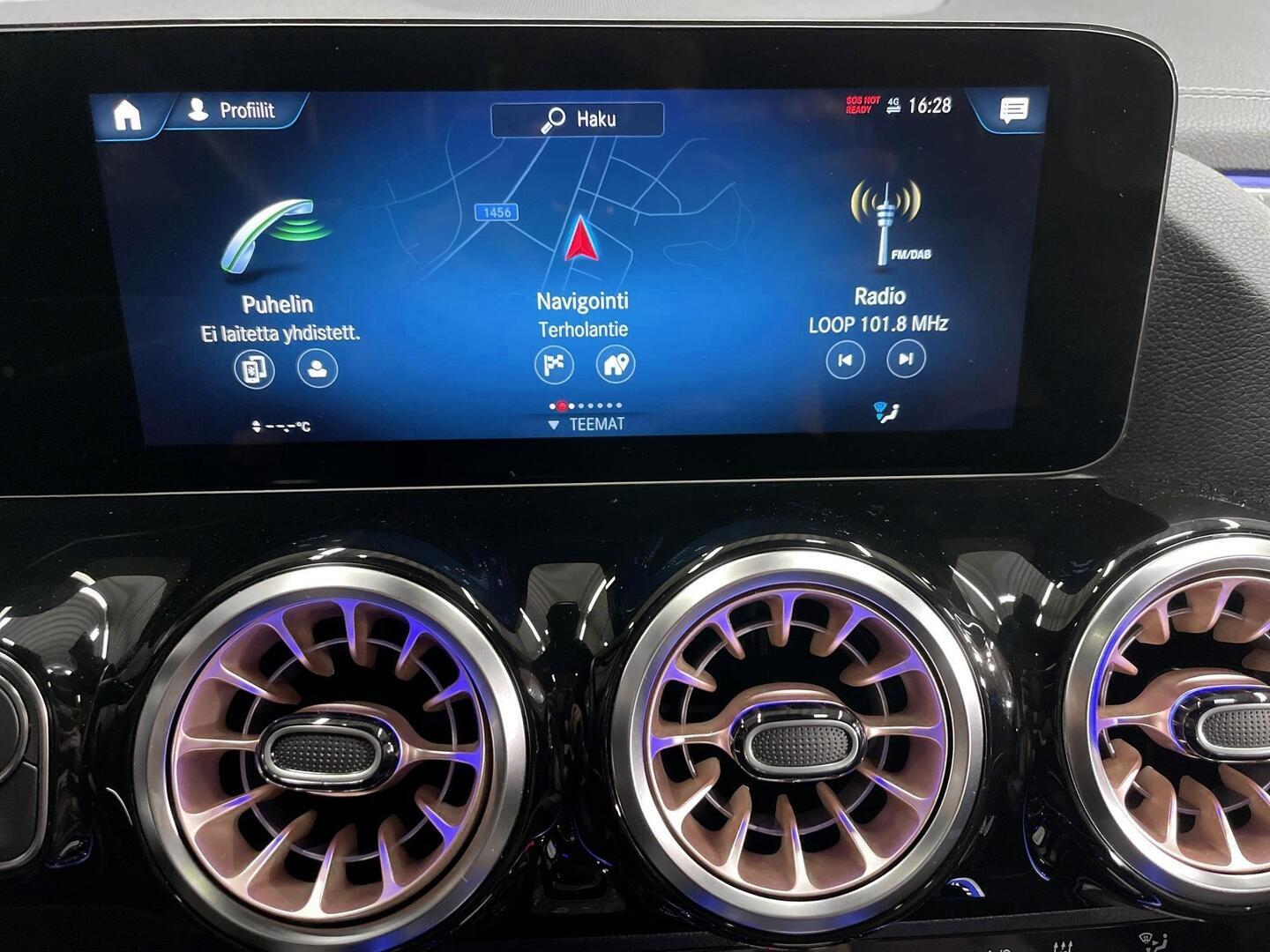 MERCEDES-BENZ EQA 2023