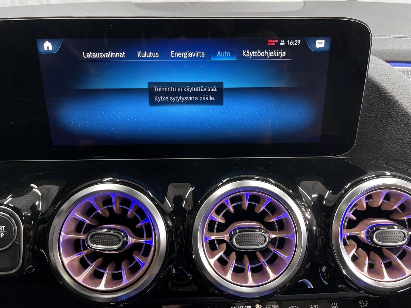 MERCEDES-BENZ EQA 2023