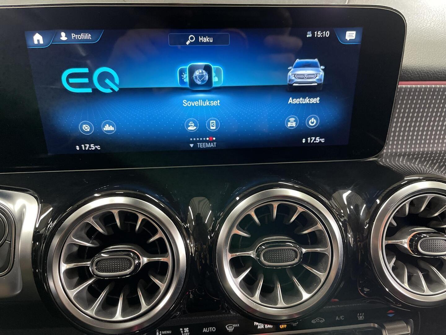 MERCEDES-BENZ EQB 2022