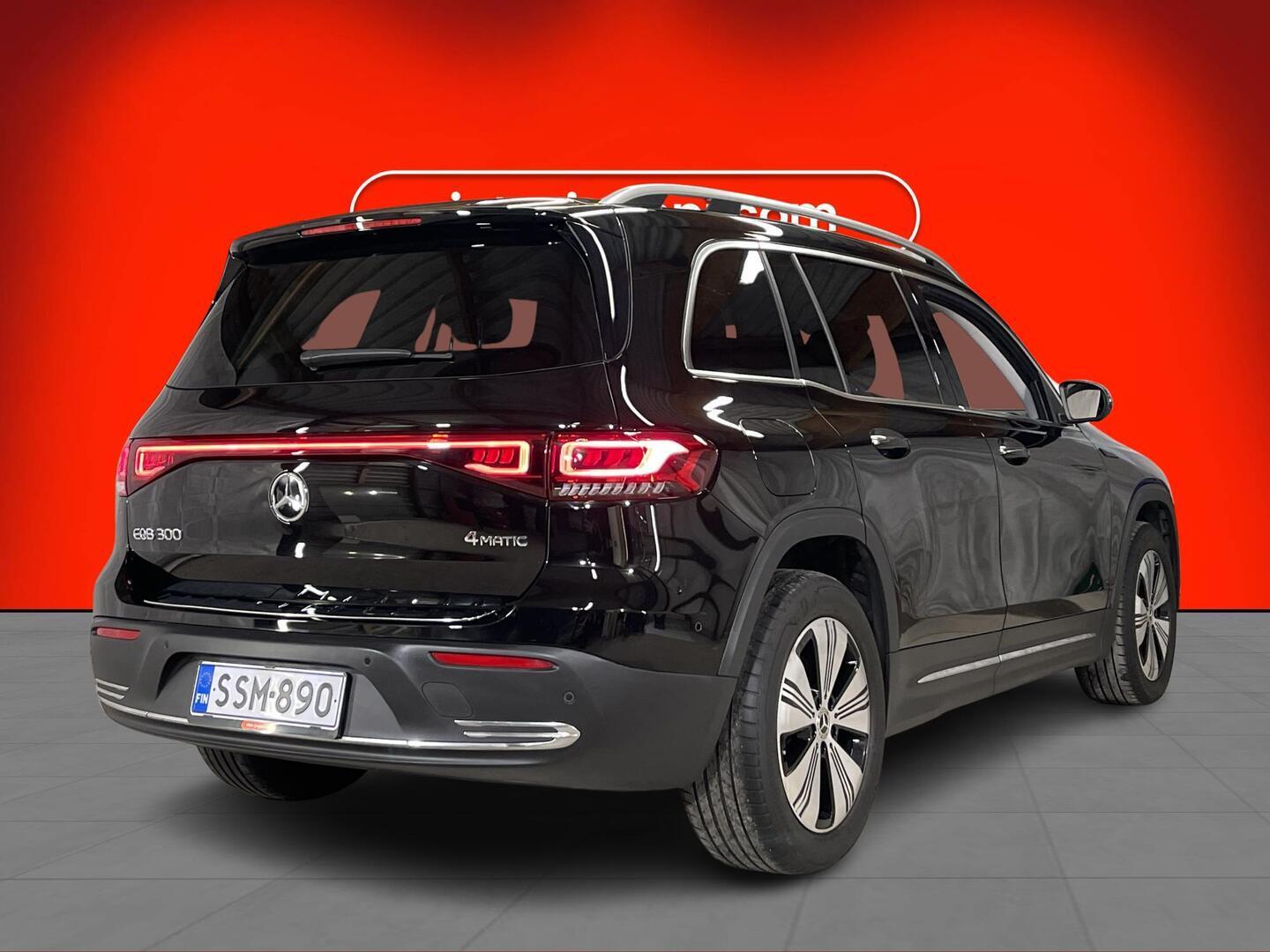 MERCEDES-BENZ EQB 2022