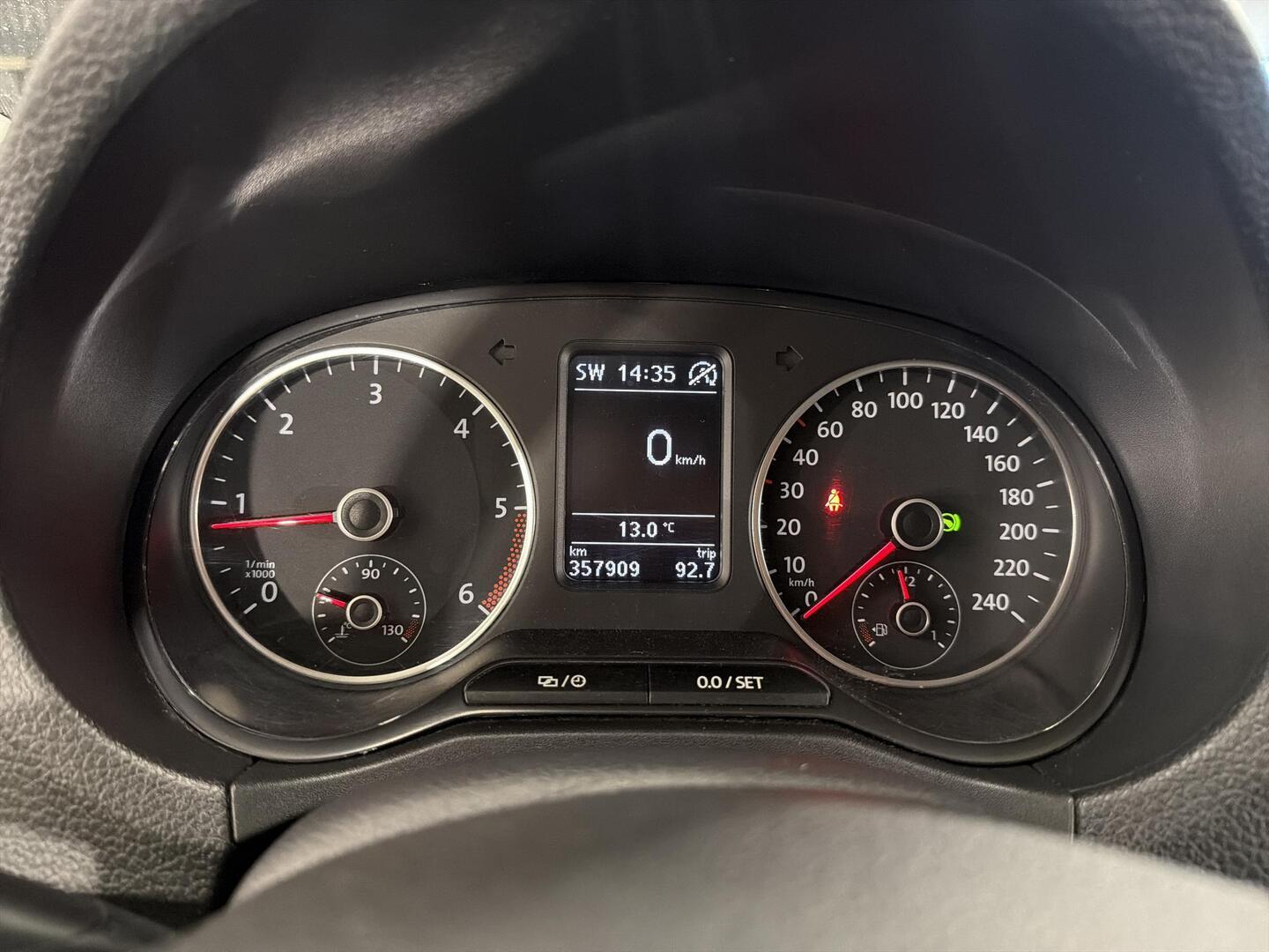 VOLKSWAGEN Amarok 2014