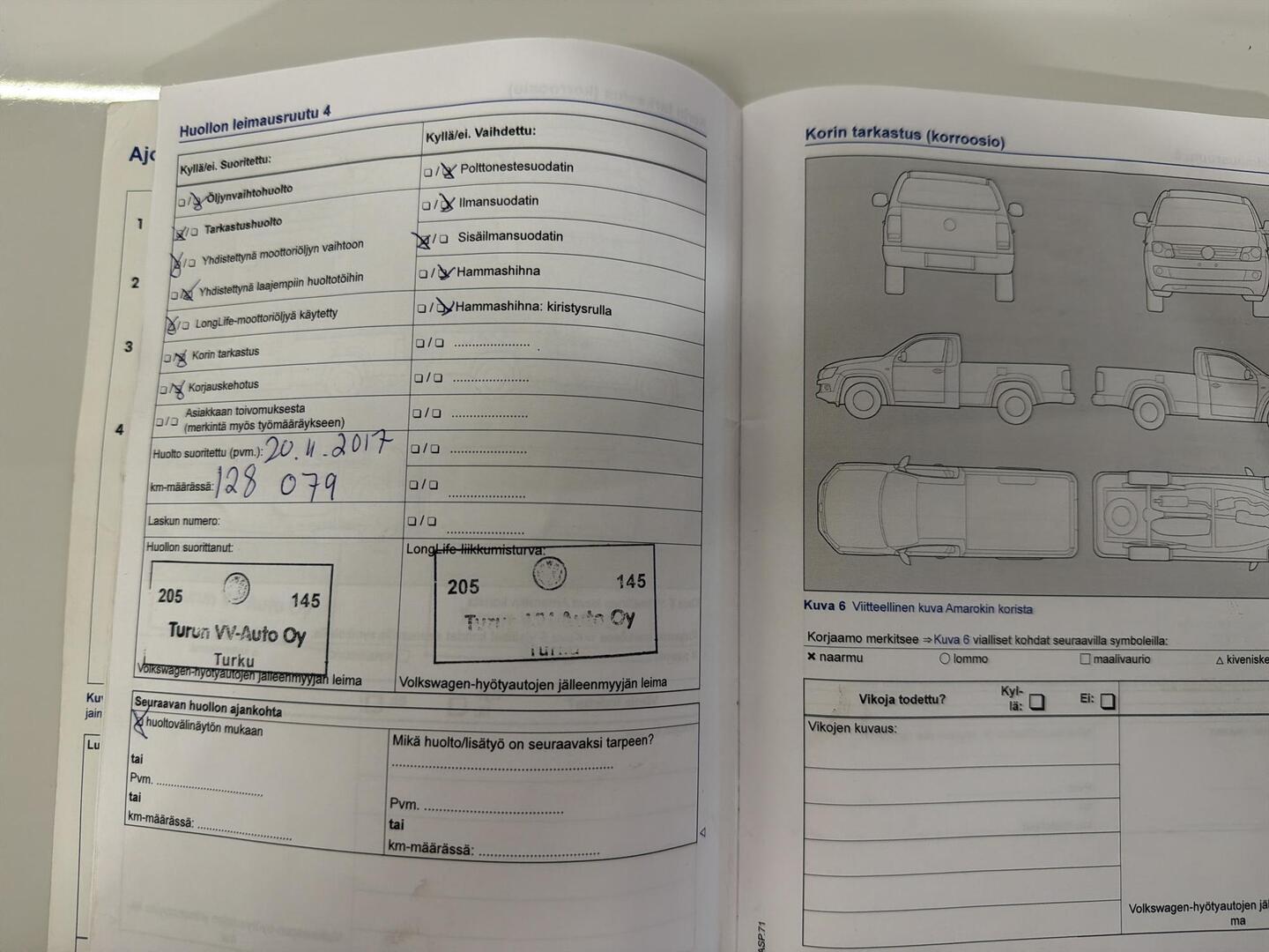 VOLKSWAGEN Amarok 2014