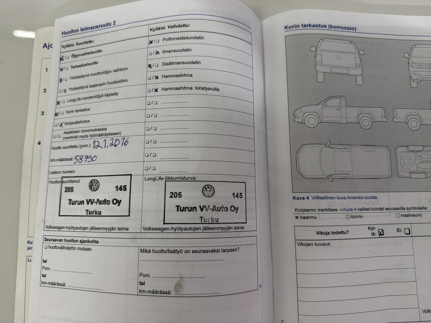 VOLKSWAGEN Amarok 2014