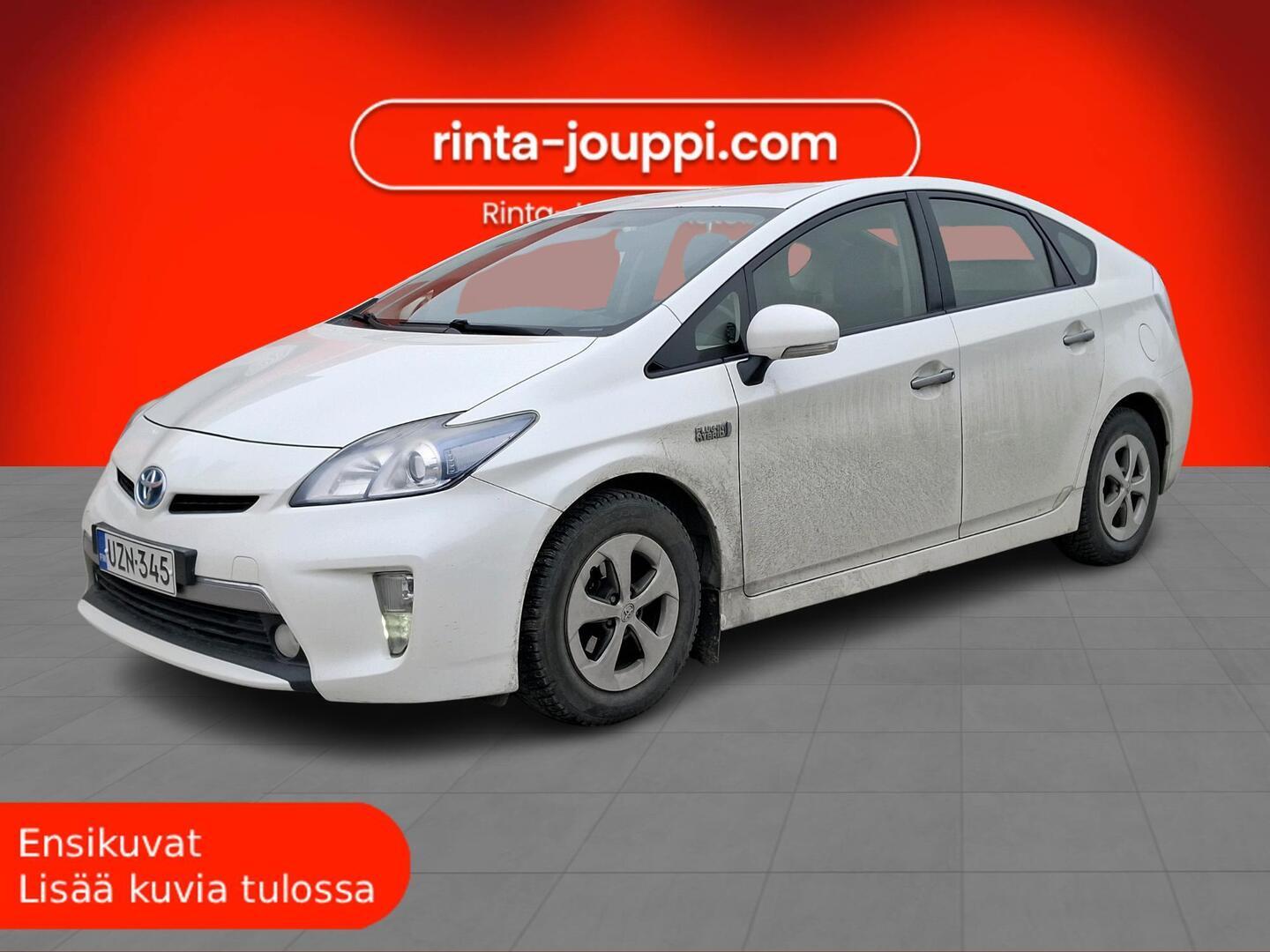 TOYOTA Prius Plug-in 2012