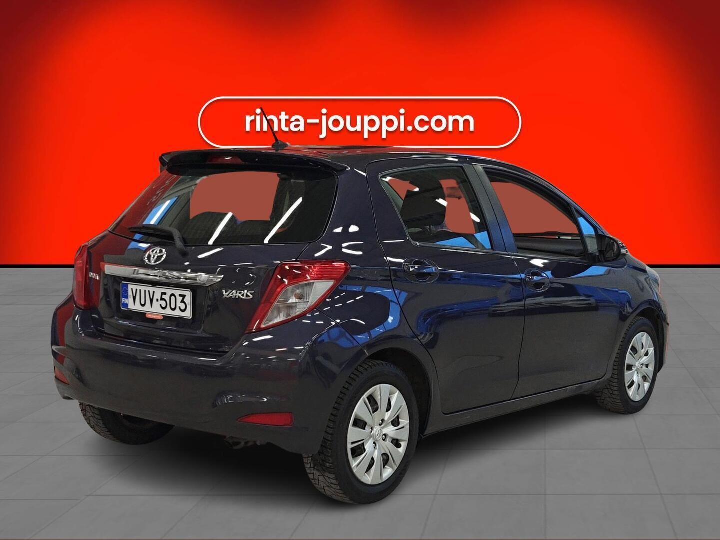 TOYOTA Yaris 2012
