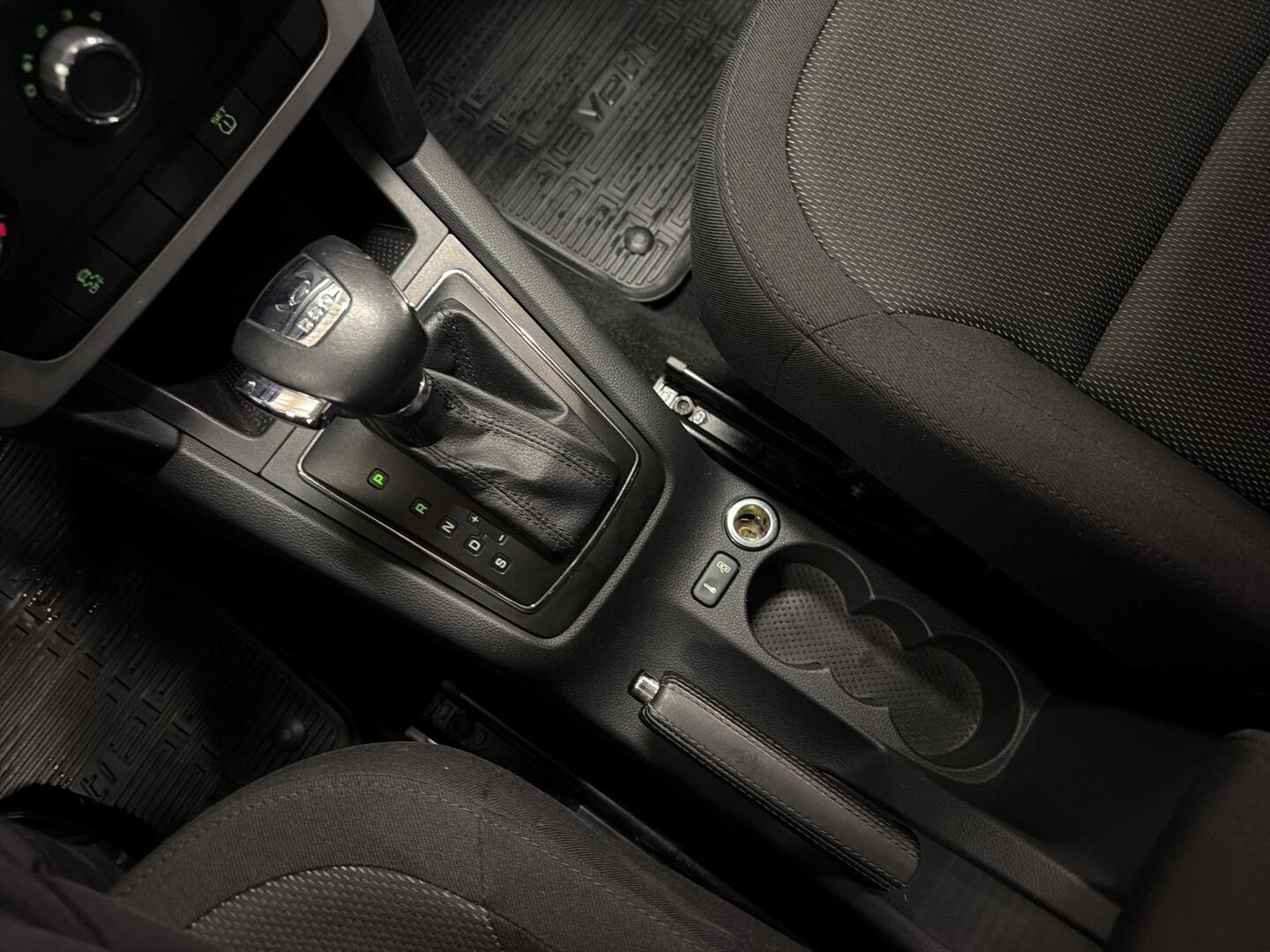 SKODA Yeti 2011