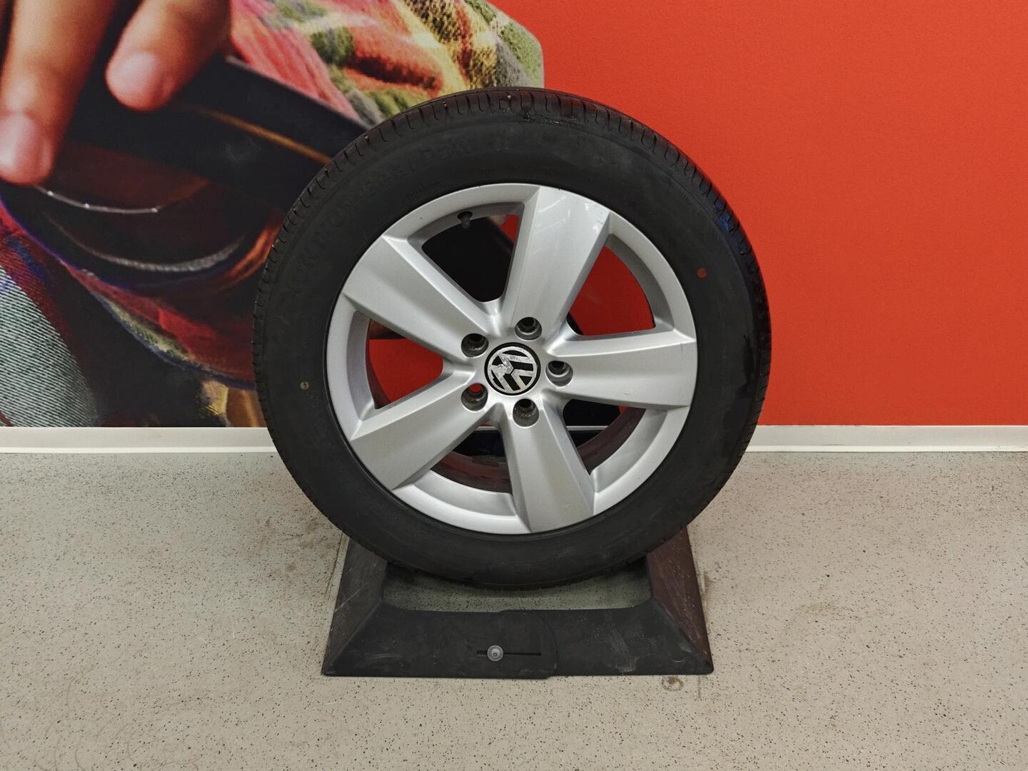 VOLKSWAGEN Caddy Maxi 2011