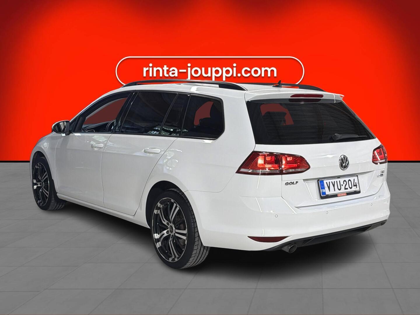 VOLKSWAGEN Golf 2016