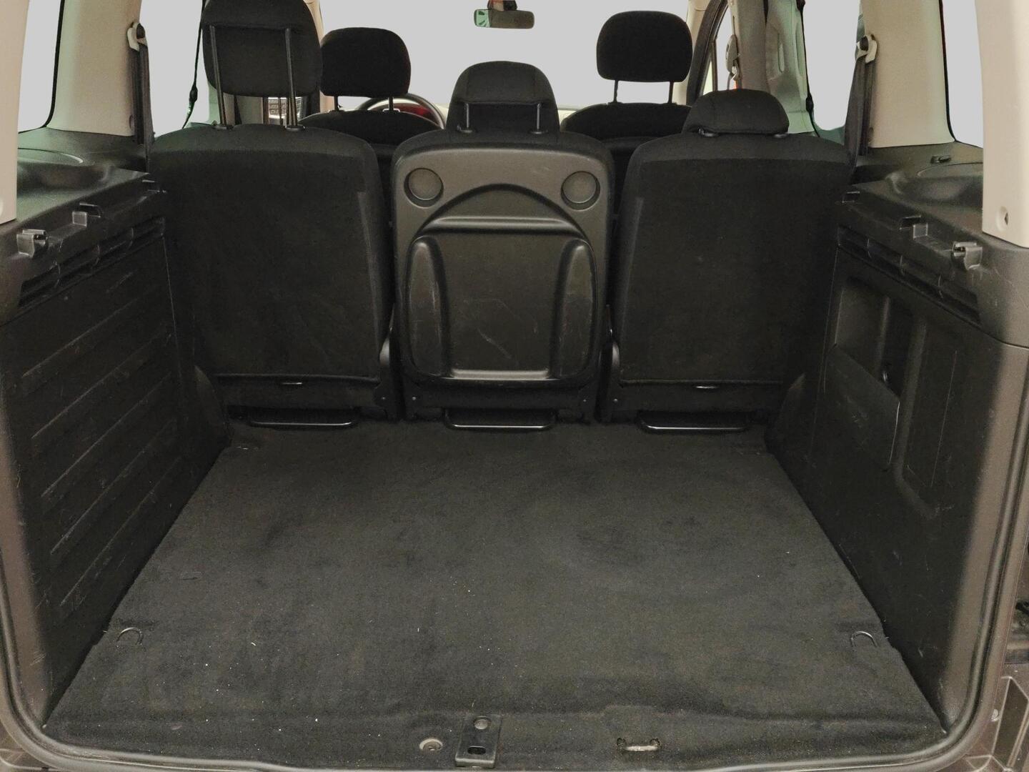 PEUGEOT Partner 2016