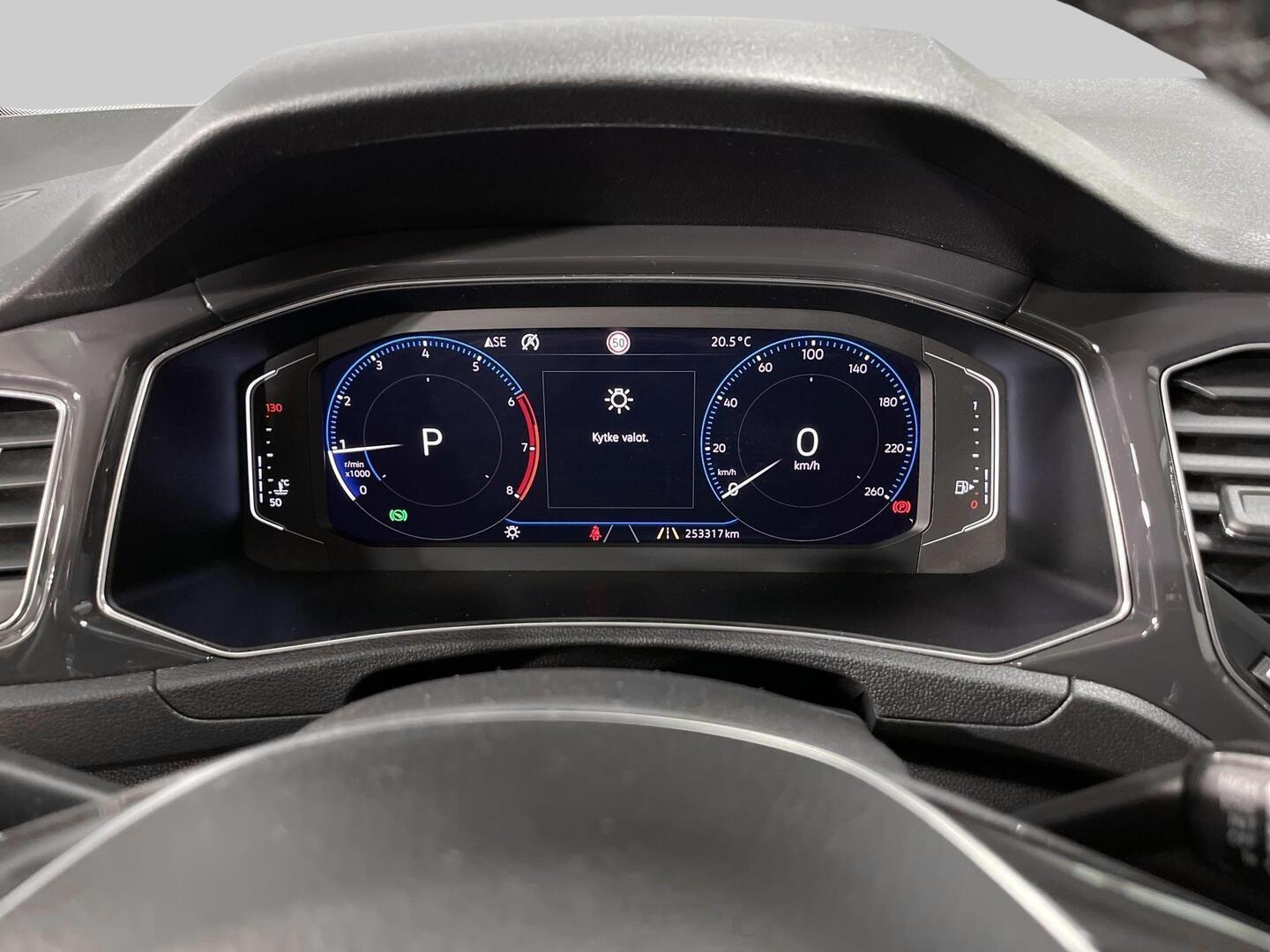 VOLKSWAGEN T-Roc 2018