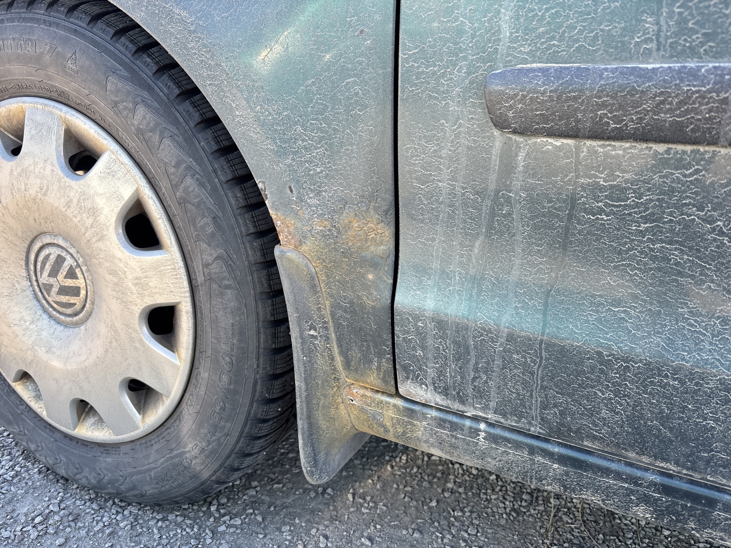 VOLKSWAGEN Polo 2002