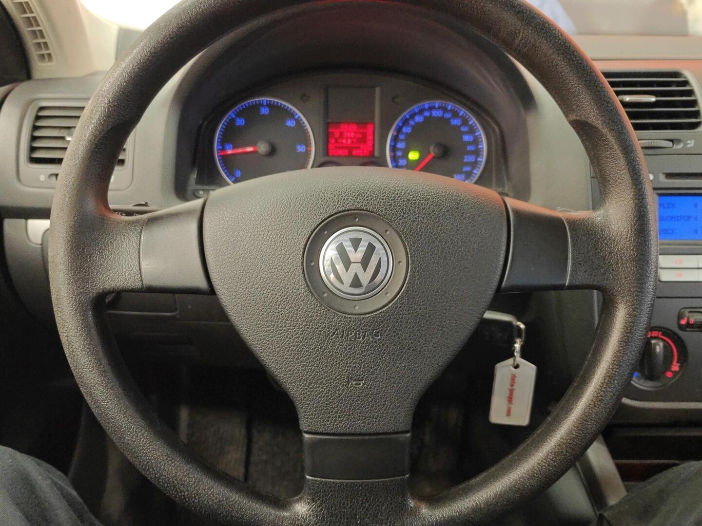 VOLKSWAGEN Jetta 2006