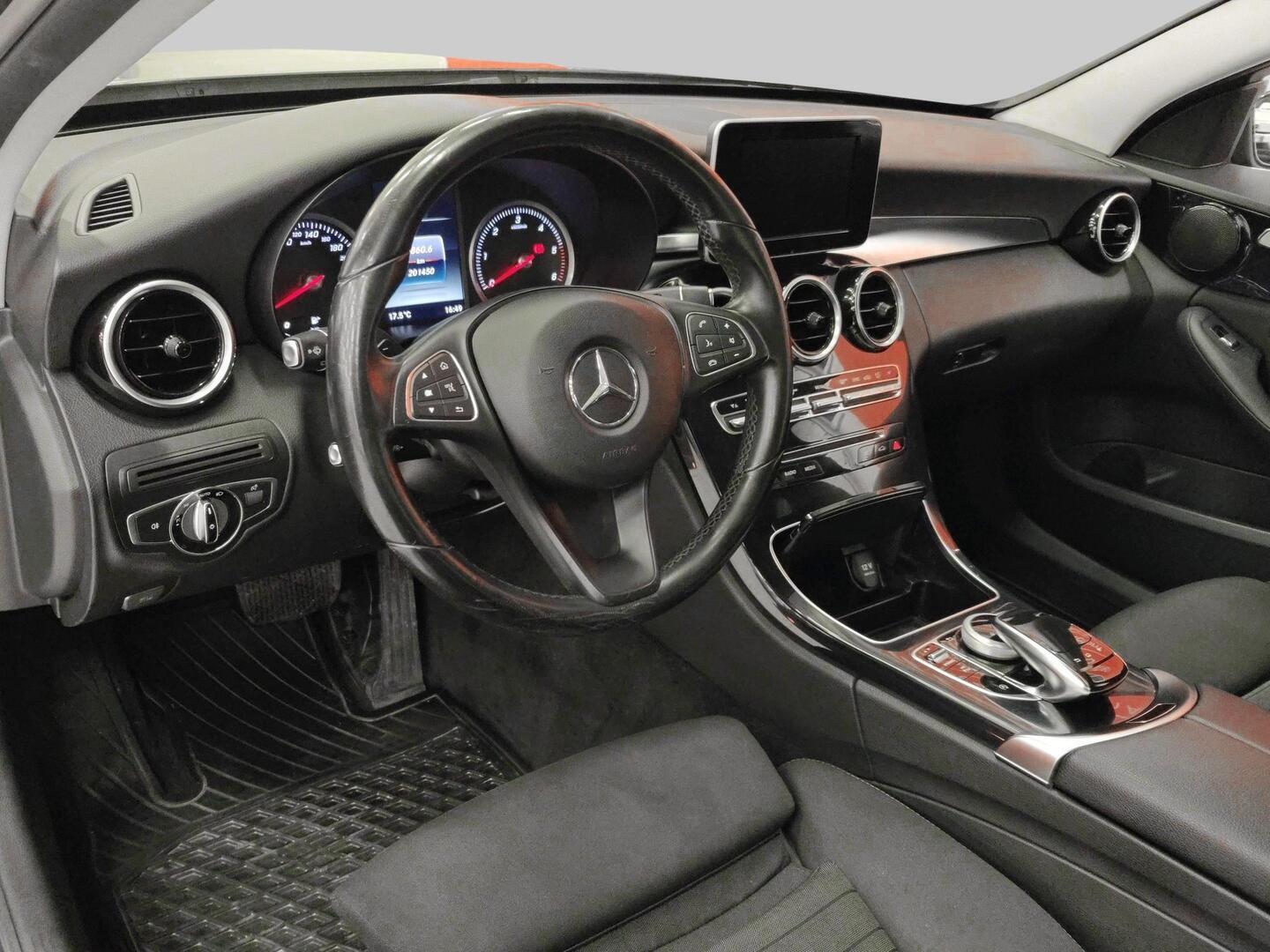 MERCEDES-BENZ C 2016