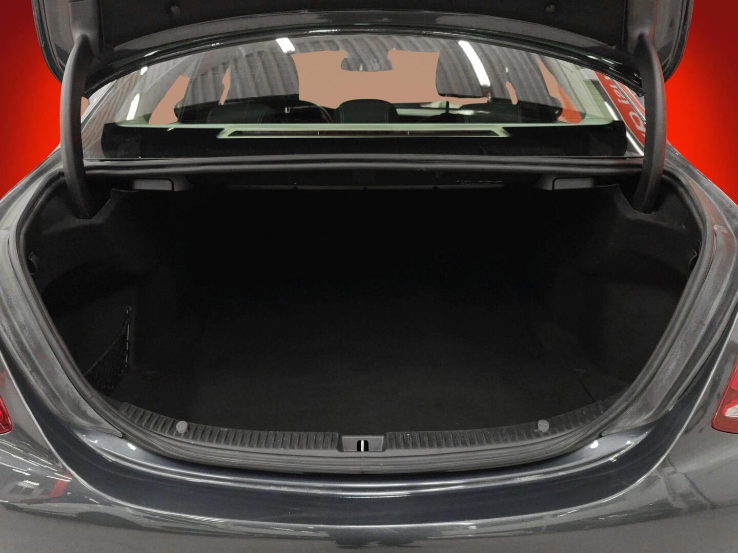 MERCEDES-BENZ C 2016