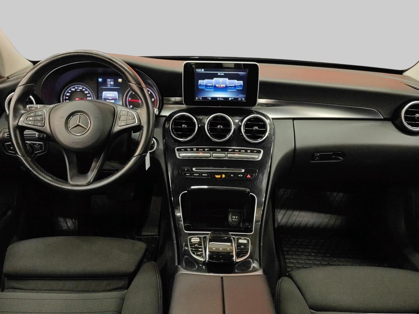 MERCEDES-BENZ C 2016