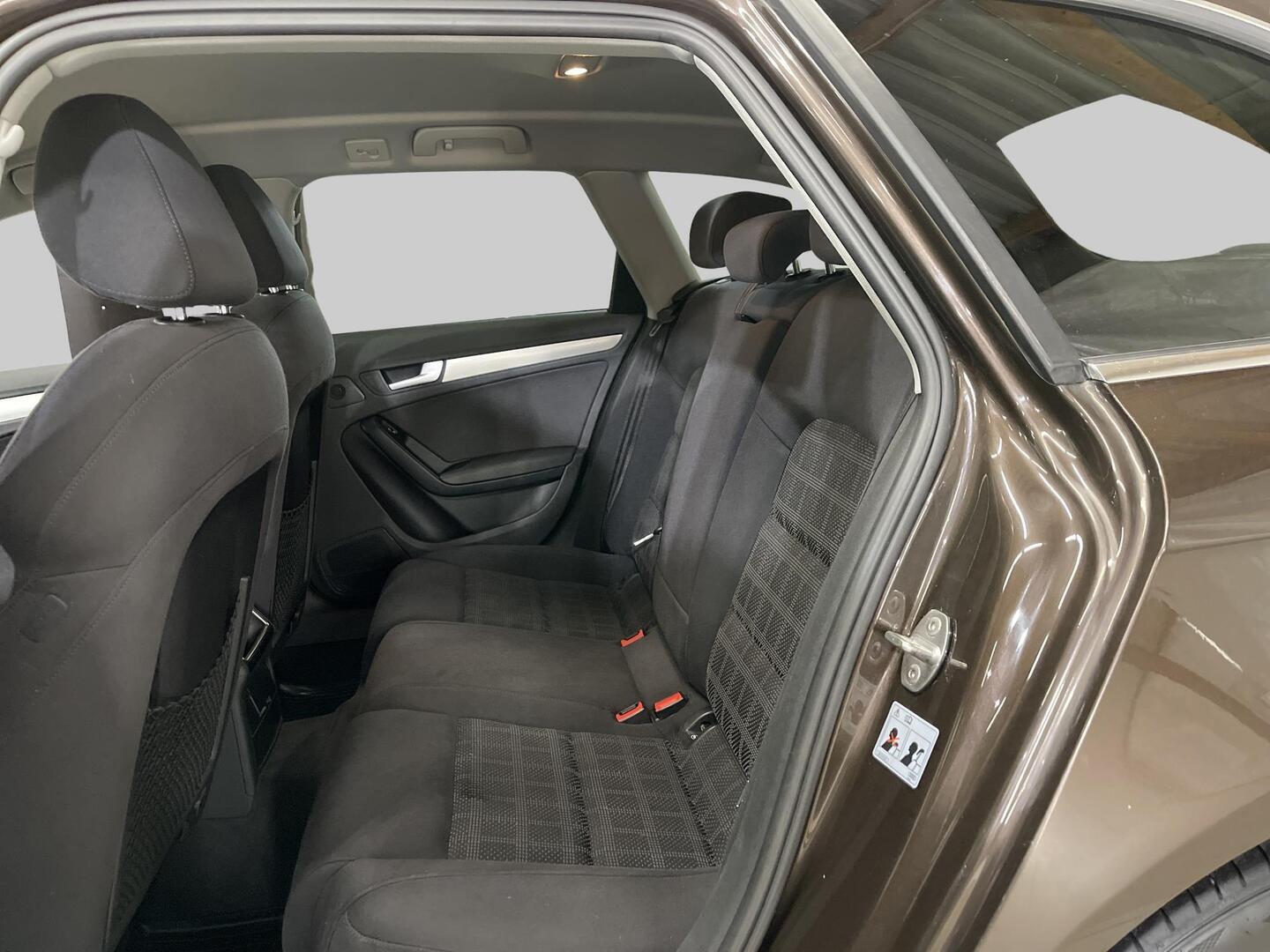 AUDI A4 2014