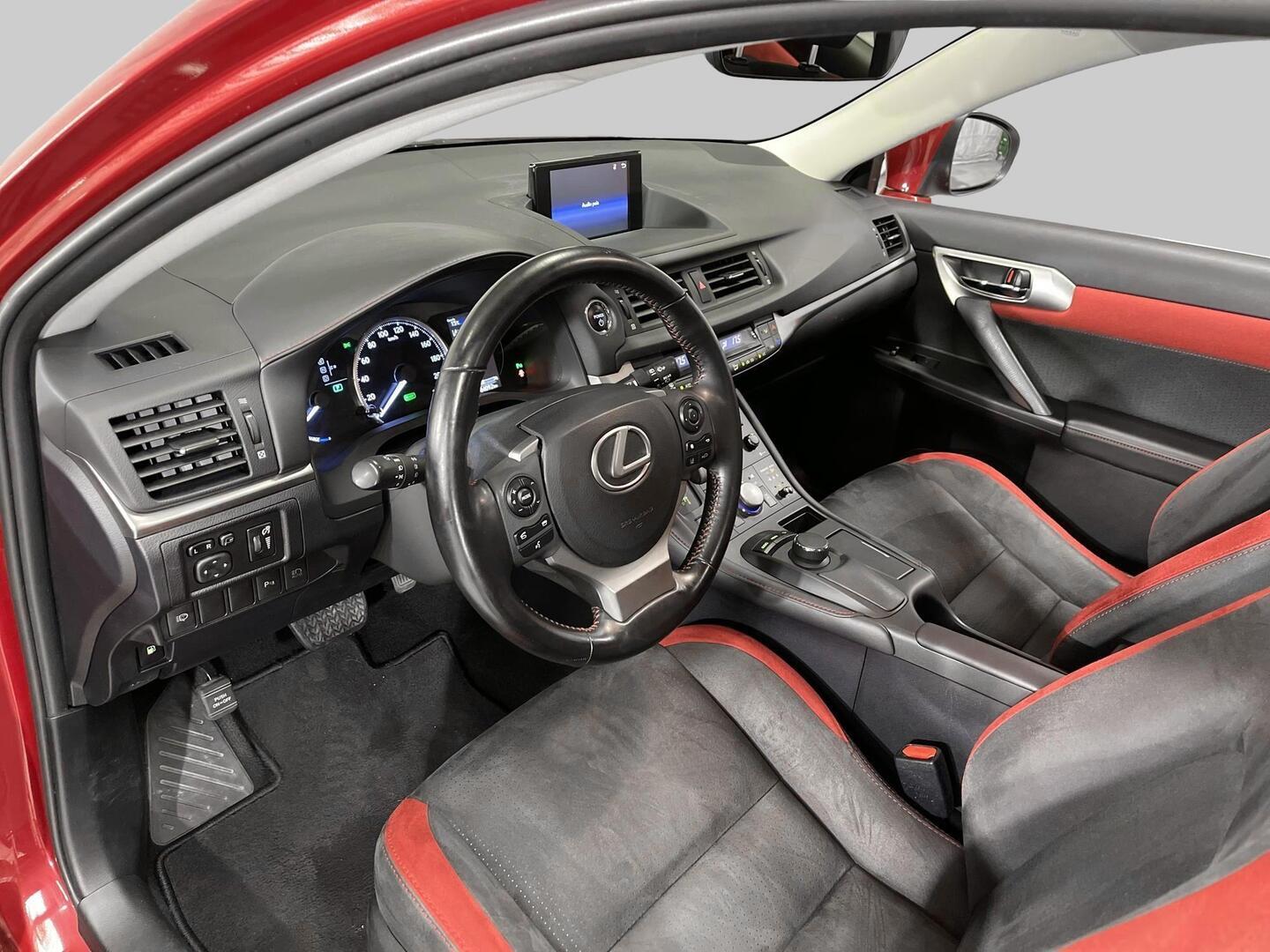LEXUS CT 2018
