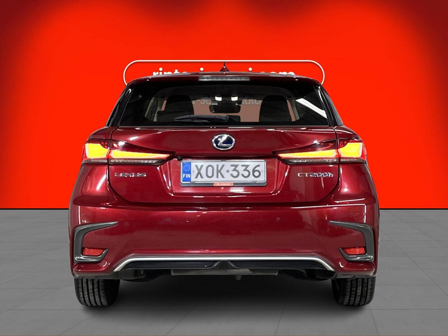 LEXUS CT 2018