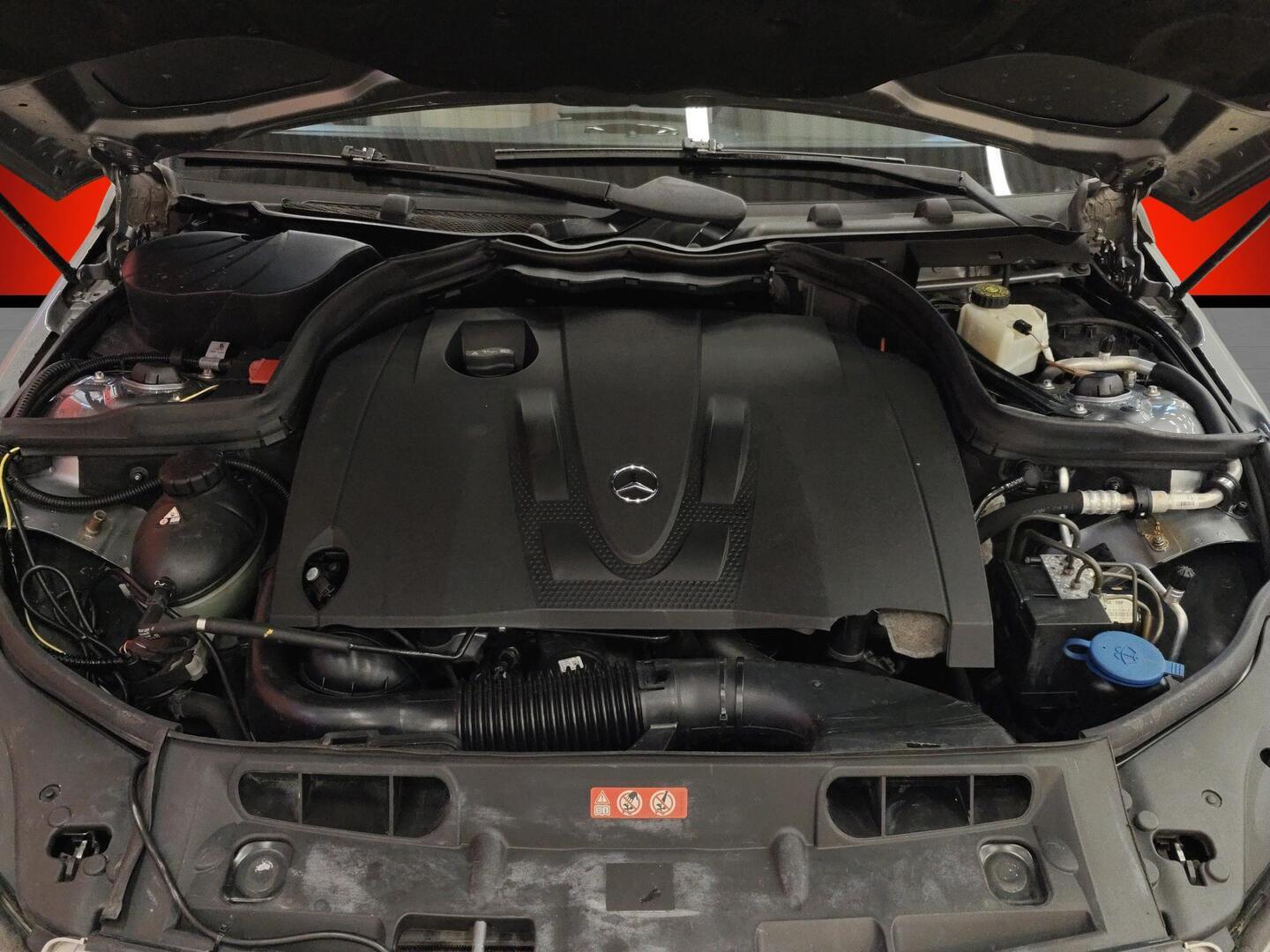 MERCEDES-BENZ C 2009