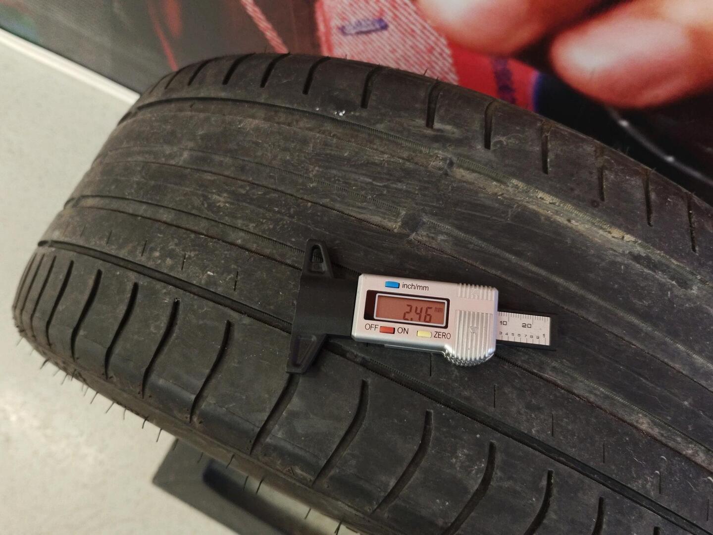 MERCEDES-BENZ C 2009