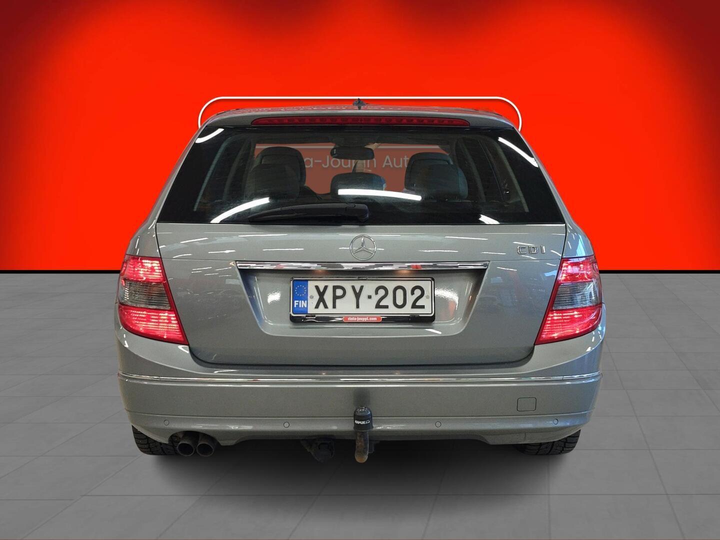 MERCEDES-BENZ C 2009